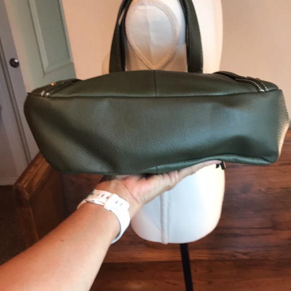 a.n.a GREEN LEATHER SHOULDER BAG - Picture 3 of 11